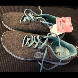 Sports memory foam by Skechers